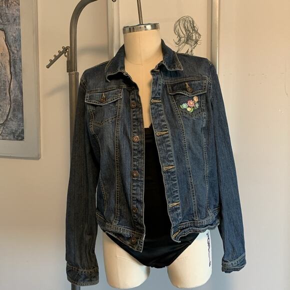 Vintage 2005 Tommy Hilfiger Floral Embroidered Denim Jean Jacket Women's Medium - Picture 2 of 8